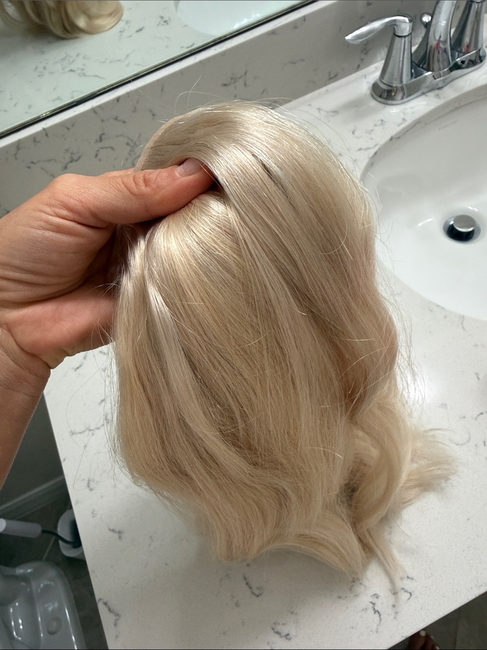 Blonde Clip-In Hair Weft Extension - Invisible Seam - Picture 7 of 8